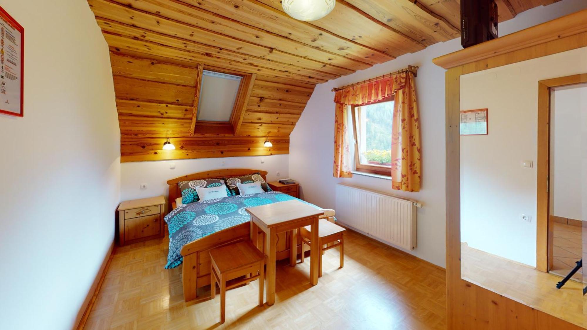 Tourist Farm Gradisnik Apartment Solcava Room photo